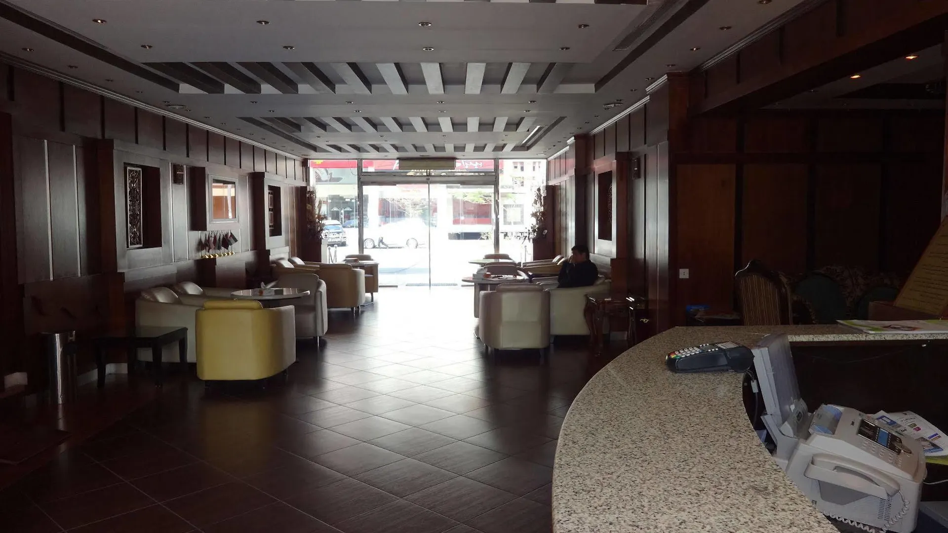 *** 公寓式酒店 Orans Suites 1 吉达 沙特阿拉伯